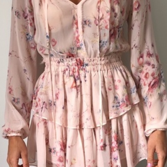 loveshackfancy pink long sleeve dress - Picture 2 of 6